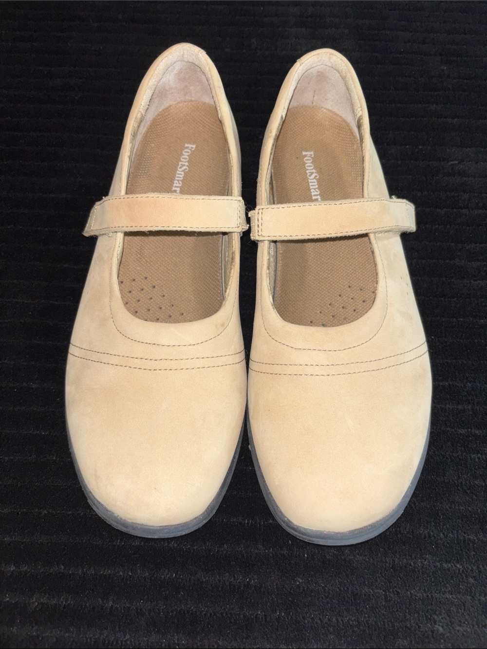 FootSmart Sz 8.5 Beige Suede Mary Jane Flats w Velcro Closure